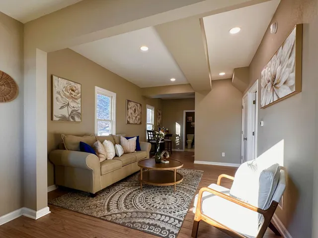 $349,900 | 2702 Springbrook Road, Pleasant Prairie, WI 53143