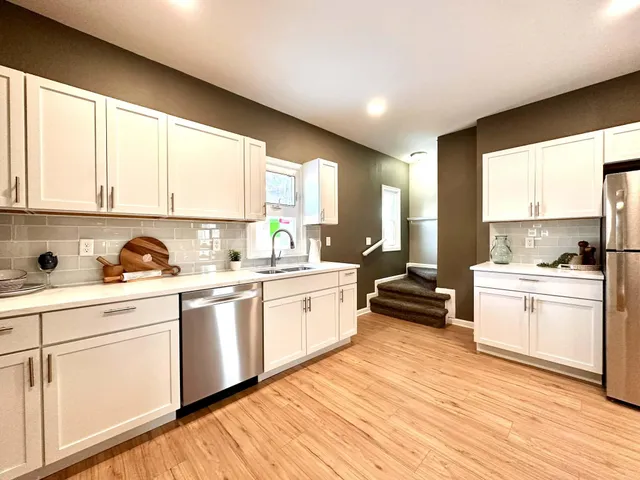 $349,900 | 2702 Springbrook Road, Pleasant Prairie, WI 53143