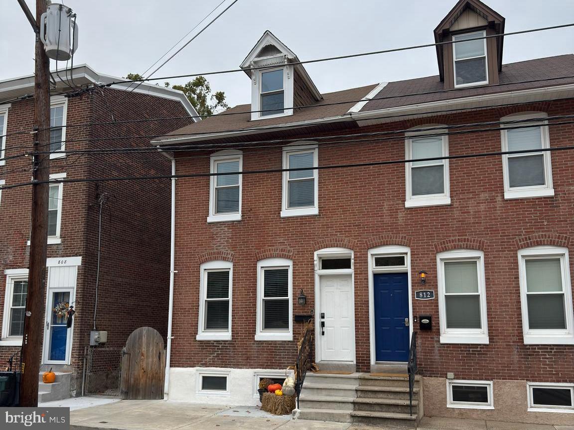 810 East Elm Street Conshohocken, PA 19428 - Photo 16 of 18 a front view of a building