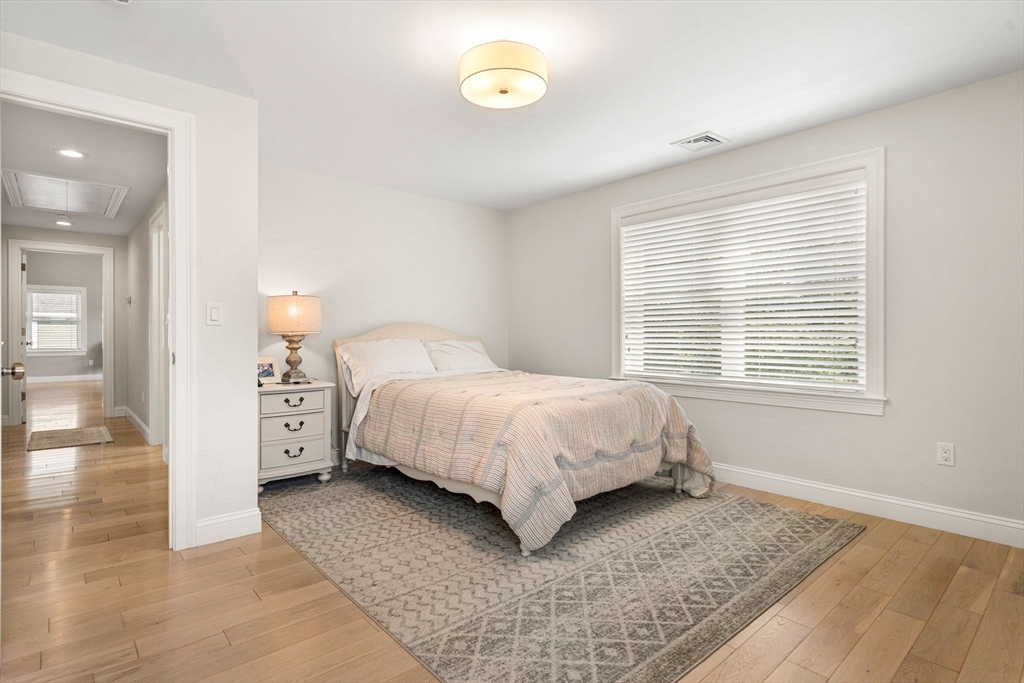 11 Woodlands Road Salem, MA 01970 - Photo 18 of 34 Gallery Image 18