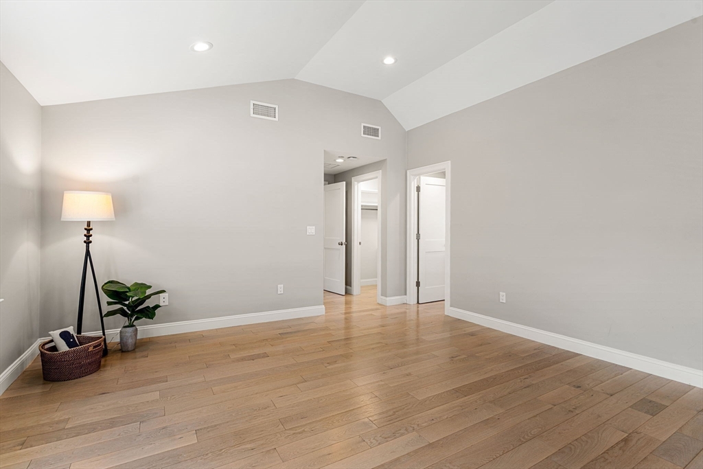 11 Woodlands Road Salem, MA 01970 - Photo 24 of 34 Gallery Image 24