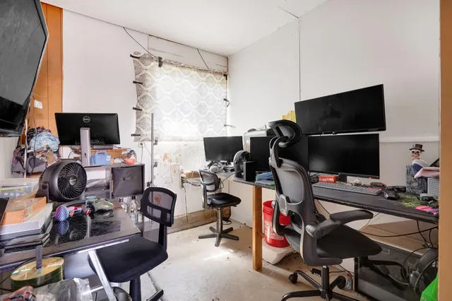 $459,900 | 143 West Woodland Avenue, Woodland, CA 95695