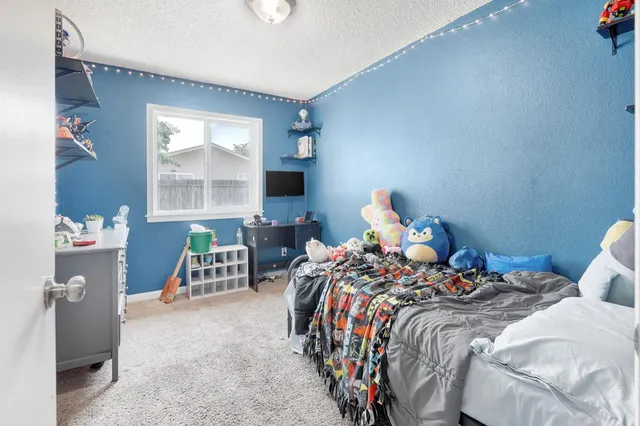 $459,900 | 143 West Woodland Avenue, Woodland, CA 95695