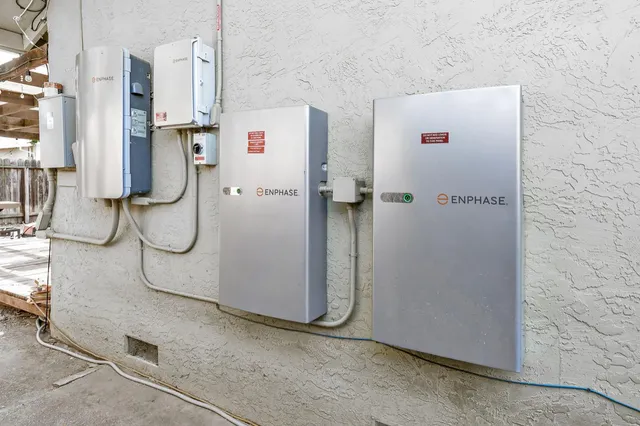 $459,900 | 143 West Woodland Avenue, Woodland, CA 95695