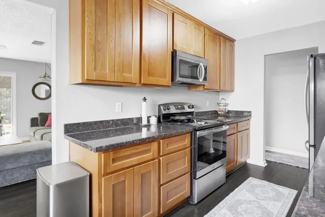 $459,900 | 143 West Woodland Avenue, Woodland, CA 95695