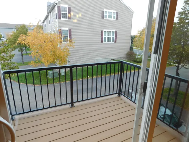 $2,100 | 4723 Woodland Avenue, Shakopee, MN 55379