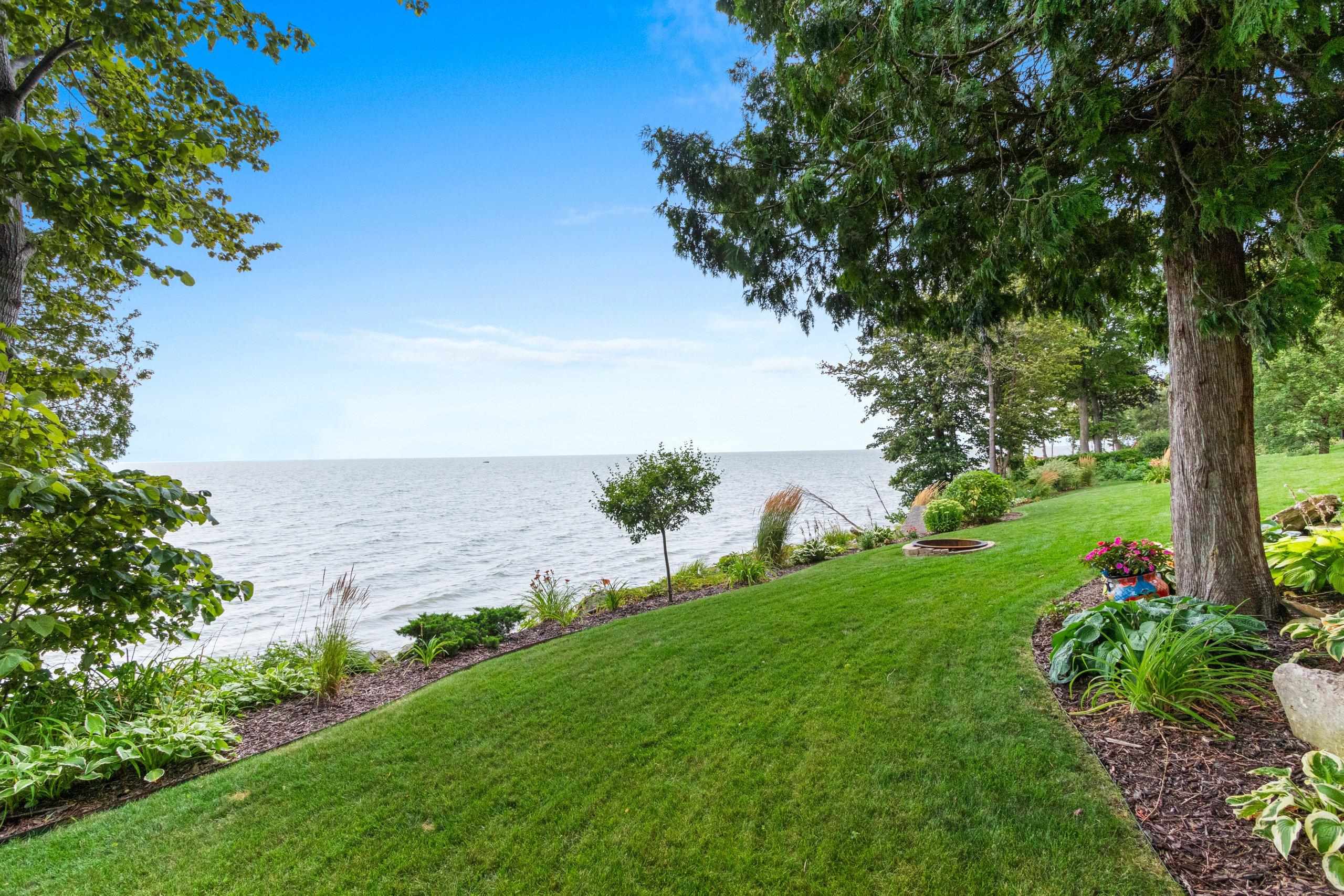5229 Edgewater Beach Road Green Bay, WI 54311 - Photo 72 of 89