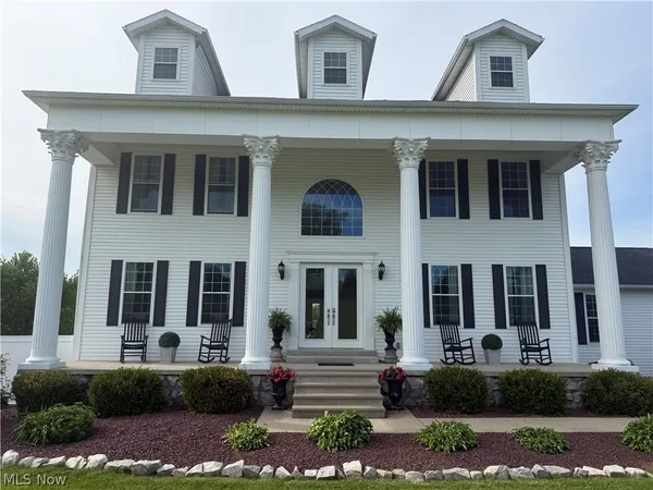 $770,000 | 51208 Fieldstone Drive, East Liverpool, OH 43920