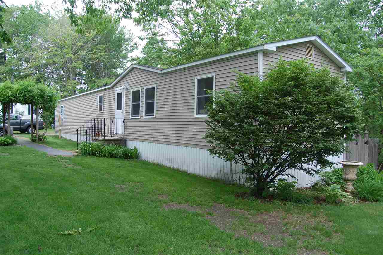 8 Roseberry Lane Rochester, NH 03867 - Photo 1 of 21