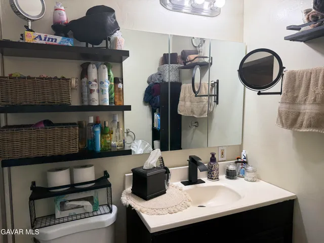 $415,000 | 44213 Fenhold Street, Lancaster, CA 93535