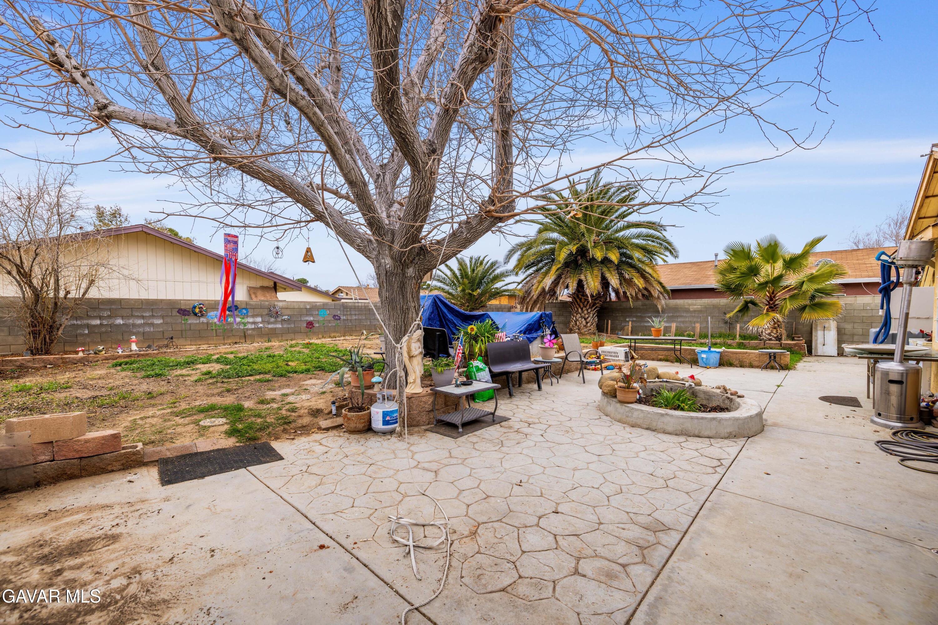 44213 Fenhold Street Lancaster, CA 93535 - Photo 19 of 30 44213 Fenhold St-30