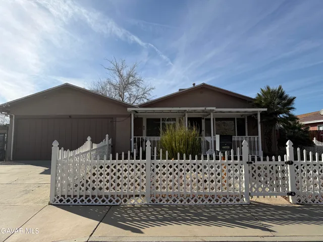 $415,000 | 44213 Fenhold Street, Lancaster, CA 93535