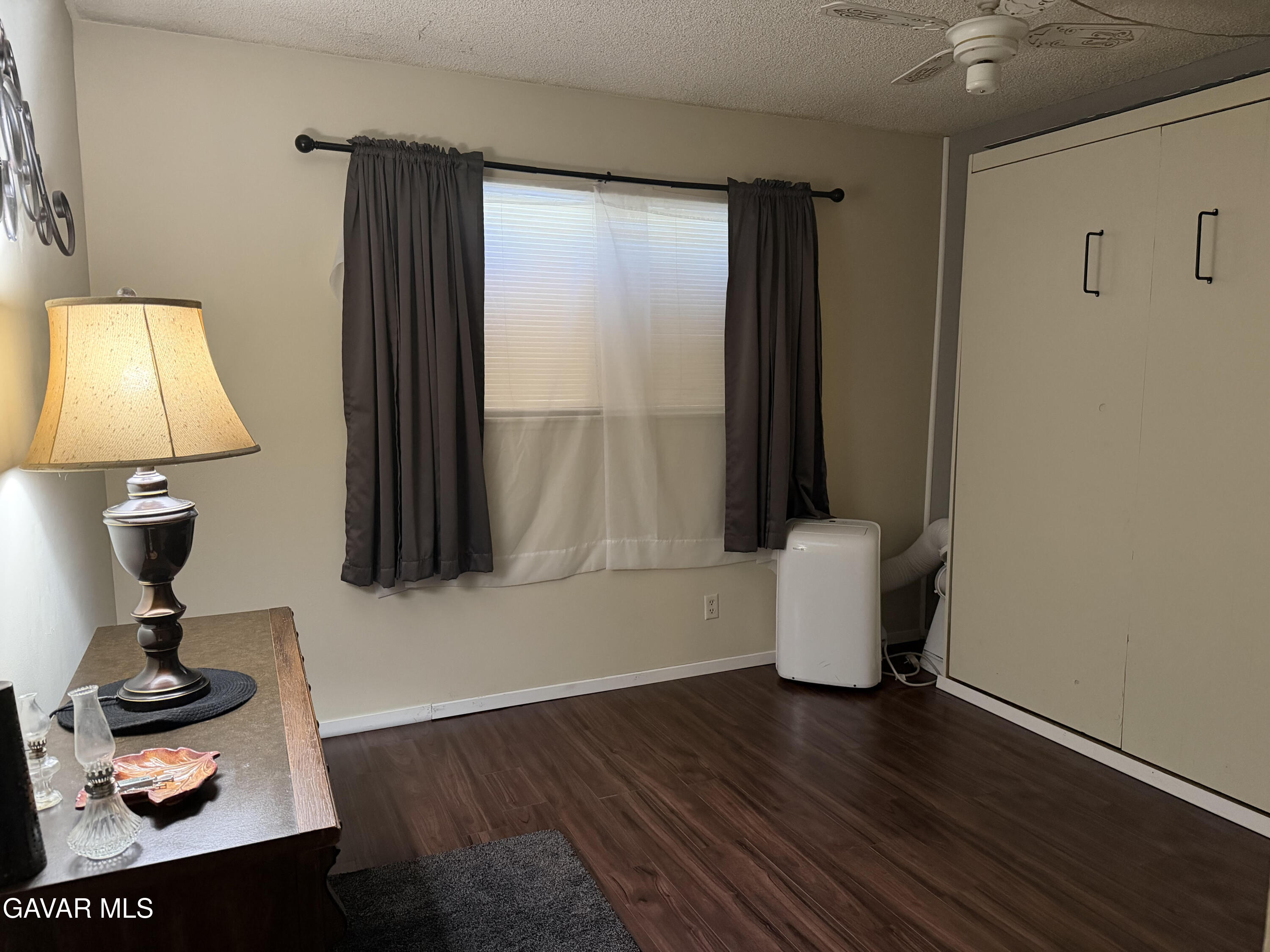 44213 Fenhold Street Lancaster, CA 93535 - Photo 10 of 16 f7