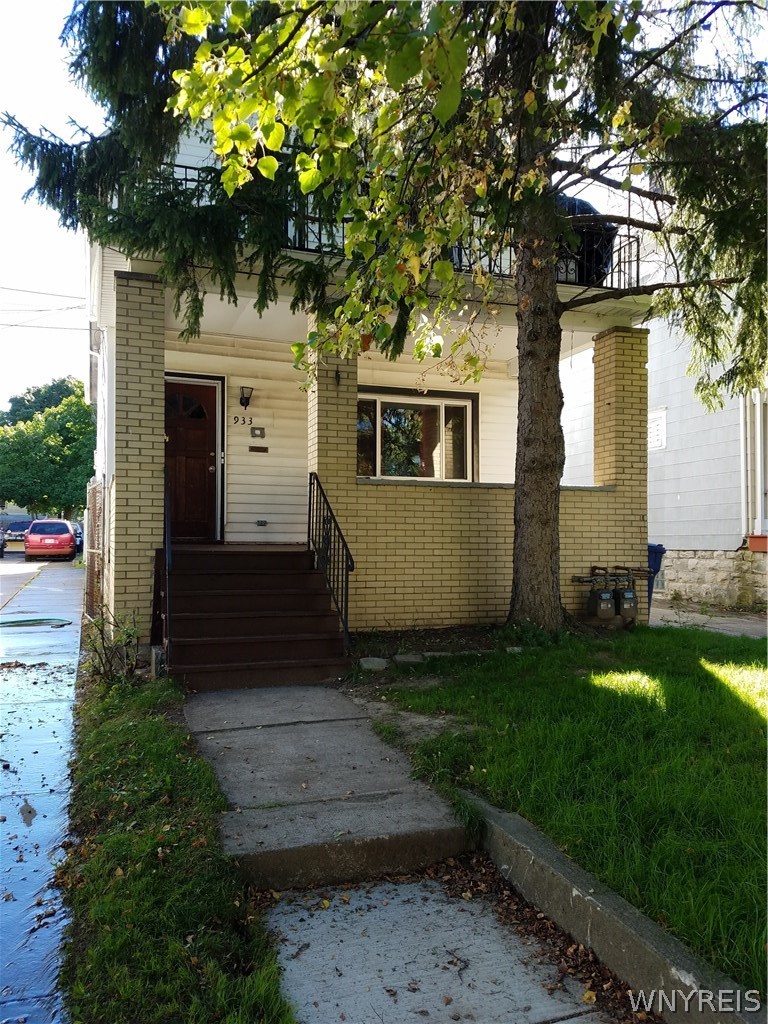 933 West Buffalo, NY 14213 - Photo 1 of 1