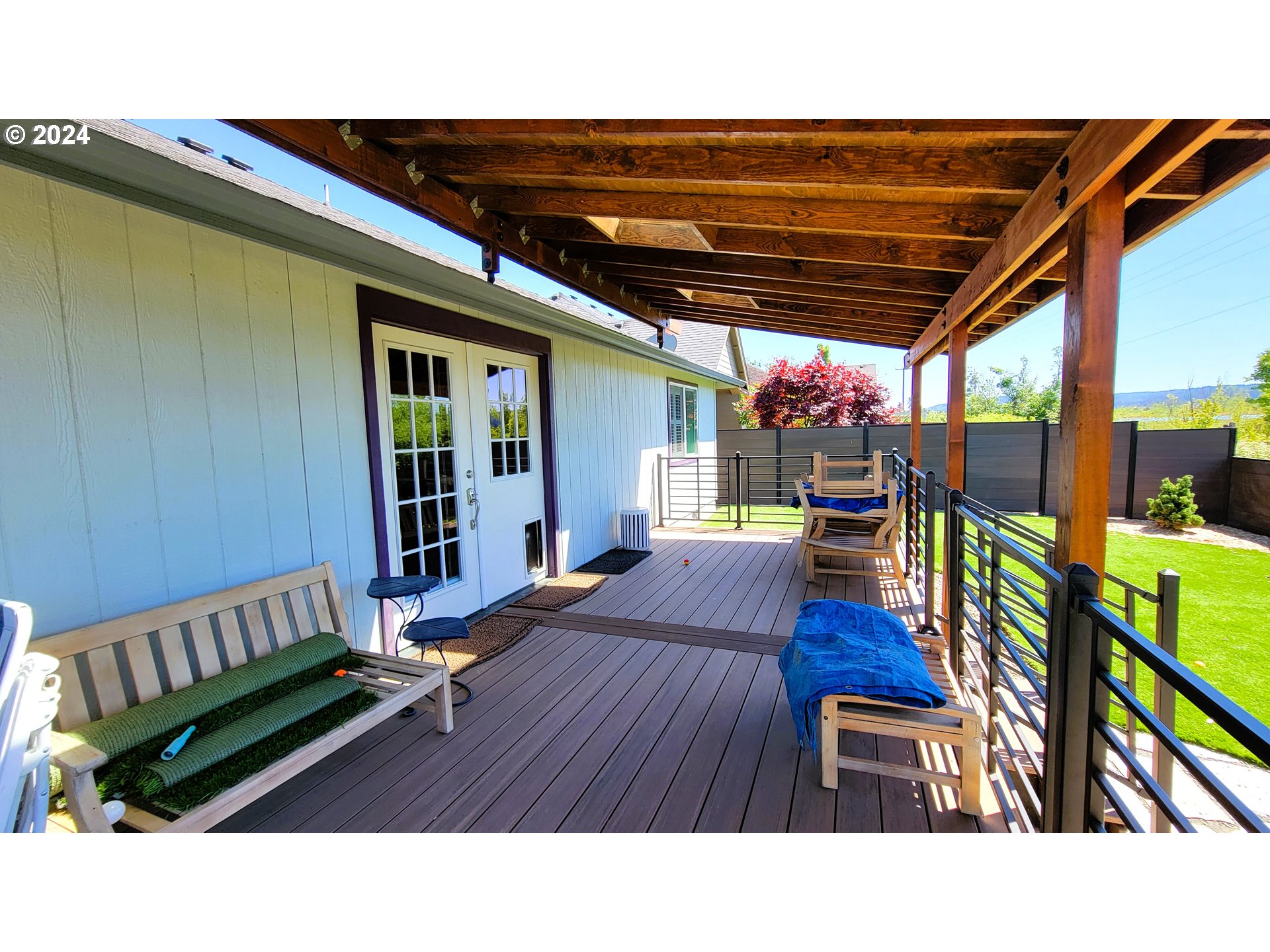 1173 Swale Ridge Loop Creswell, OR 97426 - Photo 19 of 22 Deck