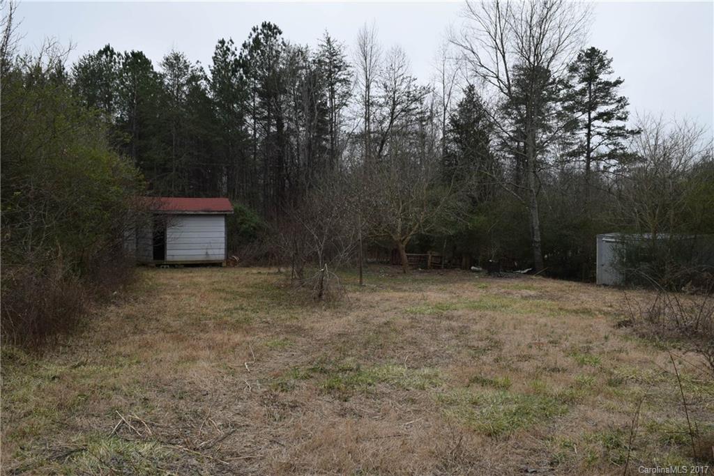 615 Queens Road Gastonia, NC 28052 - Photo 4 of 19 Gallery Image 4