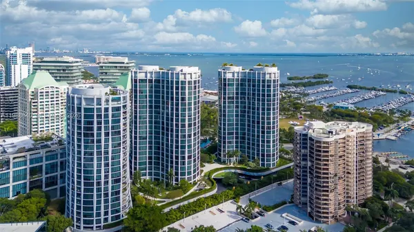 $38,000 | 2811 South Bayshore Drive, Unit 4A, Miami, FL 33133