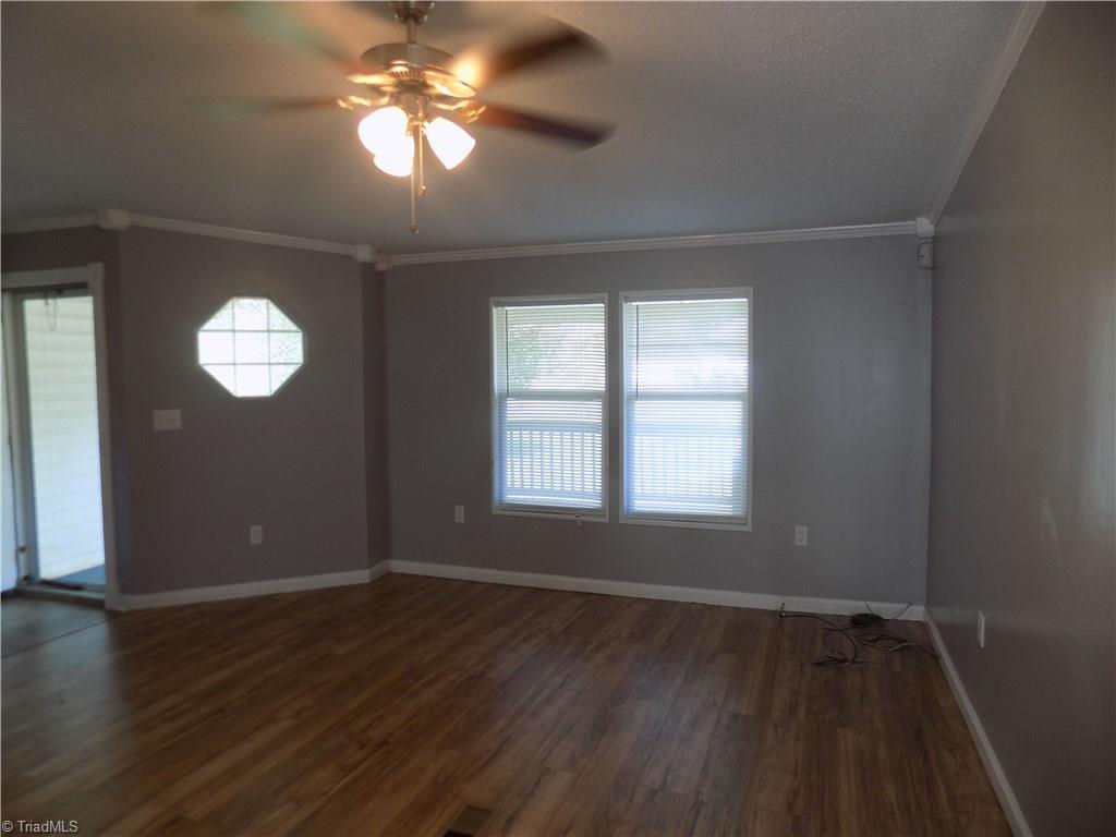 1020 Hall Ridge Lane King, NC 27021 - Photo 19 of 21