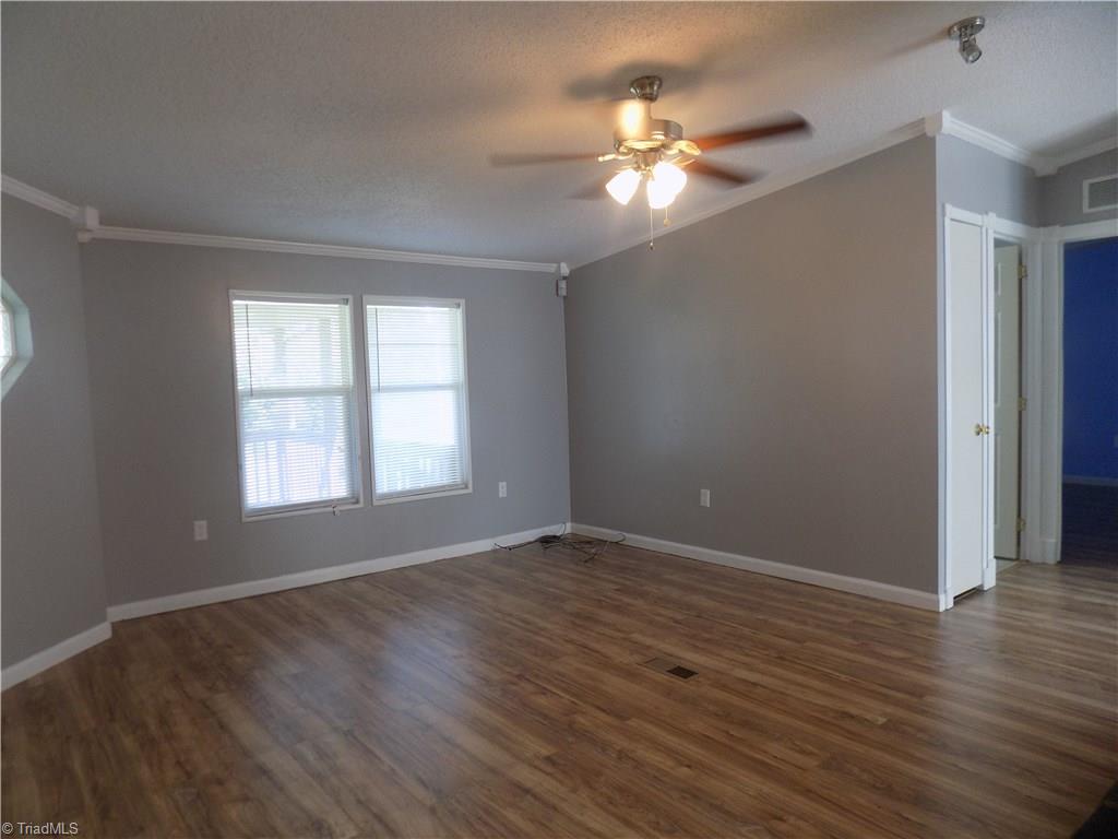 1020 Hall Ridge Lane King, NC 27021 - Photo 20 of 21