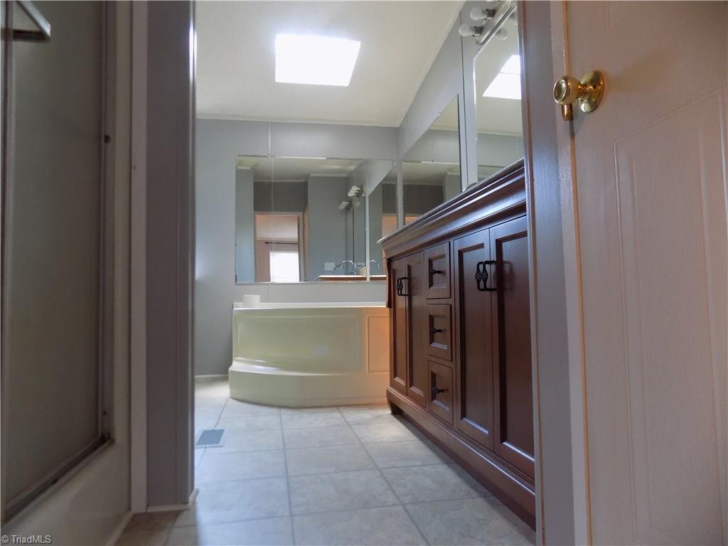 1020 Hall Ridge Lane King, NC 27021 - Photo 6 of 21
