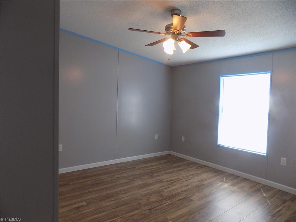 1020 Hall Ridge Lane King, NC 27021 - Photo 8 of 21