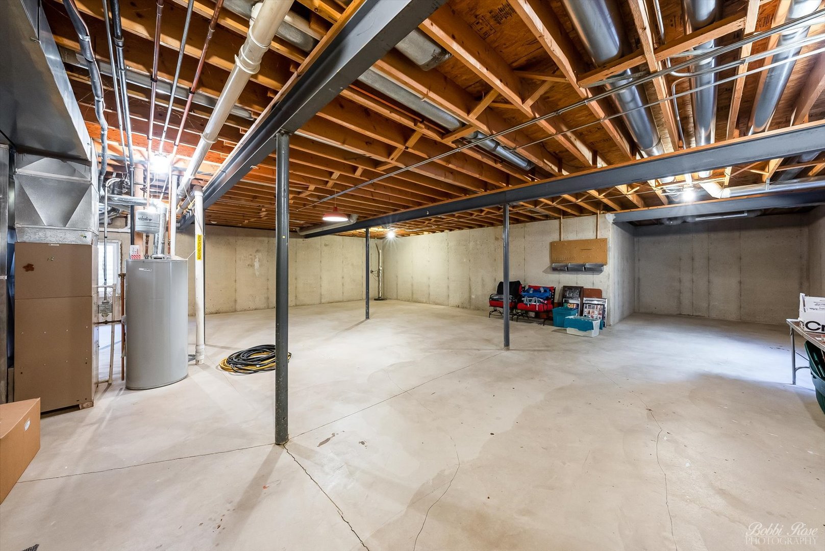 13431 Crestview Drive Huntley, IL 60142 - Photo 28 of 39 a view of empty room with wooden ceiling
