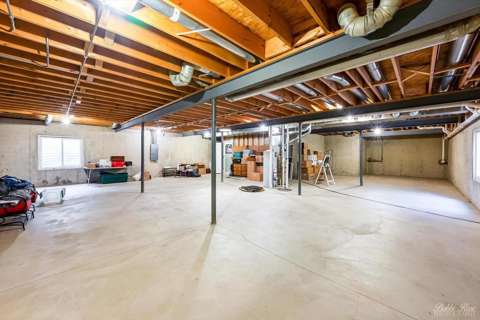 13431 Crestview Drive Huntley, IL 60142 - Photo 29 of 39 a view of parking garage with cars