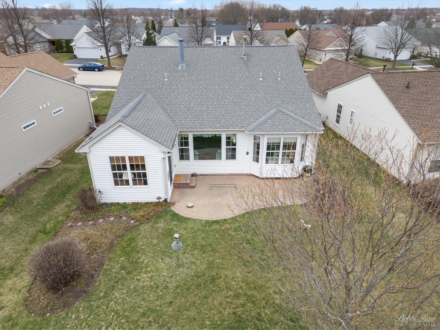 13431 Crestview Drive Huntley, IL 60142 - Photo 36 of 39 an aerial view of a house