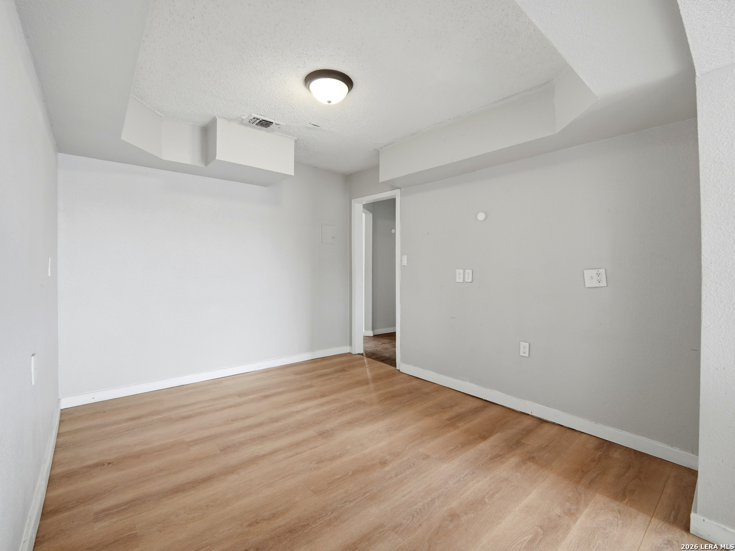305 Toepperwein Road Converse, TX 78109 - Photo 6 of 25 a view of an empty room