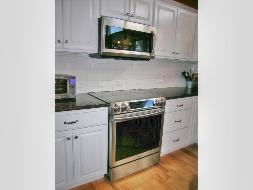 1361 East Hill Road Williston, VT 05495 - Photo 11 of 35 Gallery Image 11