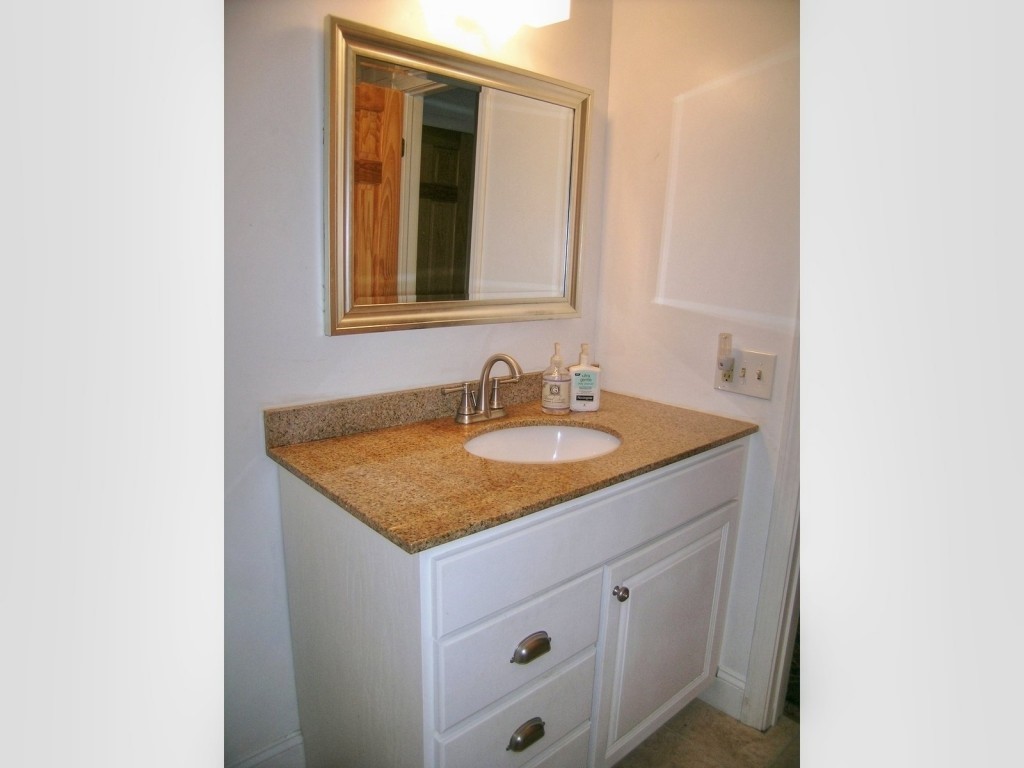 1361 East Hill Road Williston, VT 05495 - Photo 19 of 35 Gallery Image 19