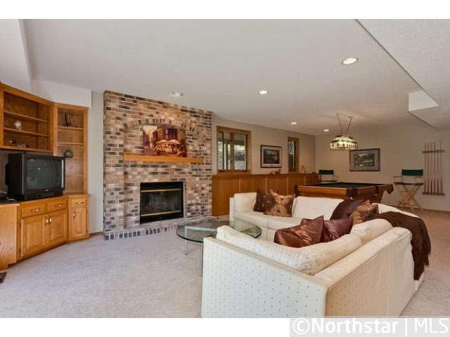 6481 Promontory Drive Eden Prairie, MN 55346 - Photo 13 of 18