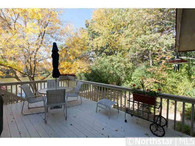 6481 Promontory Drive Eden Prairie, MN 55346 - Photo 16 of 18