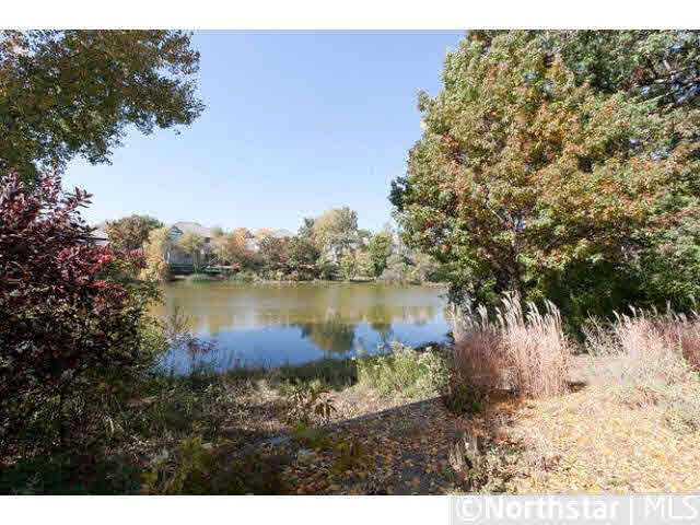 6481 Promontory Drive Eden Prairie, MN 55346 - Photo 17 of 18