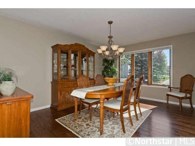 6481 Promontory Drive Eden Prairie, MN 55346 - Photo 4 of 18