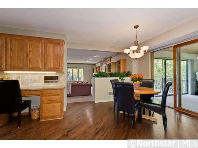 6481 Promontory Drive Eden Prairie, MN 55346 - Photo 6 of 18