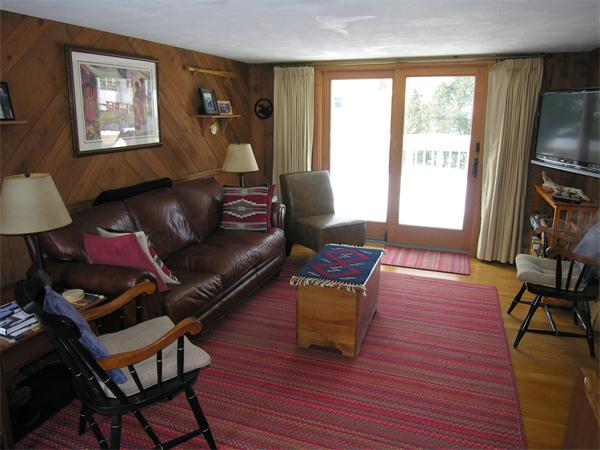 73 Stewart Road Needham, MA 02492 - Photo 13 of 21 Gallery Image 13