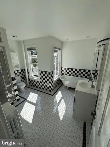 $2,700 | 50 East South Street, Frederick, MD 21701