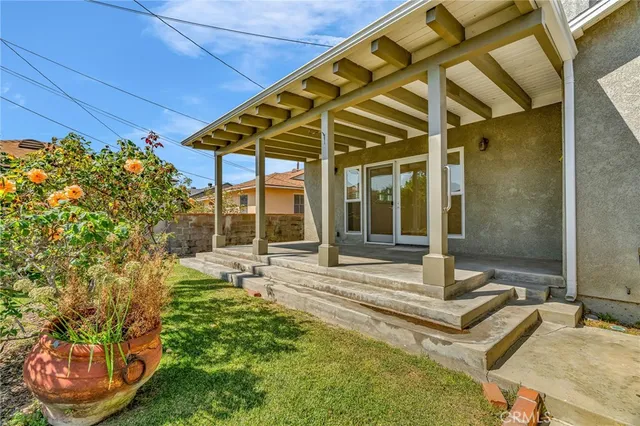 $1,099,999 | 4114 Artesia Boulevard, Torrance, CA 90504