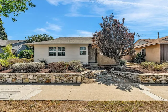 $1,099,999 | 4114 Artesia Boulevard, Torrance, CA 90504