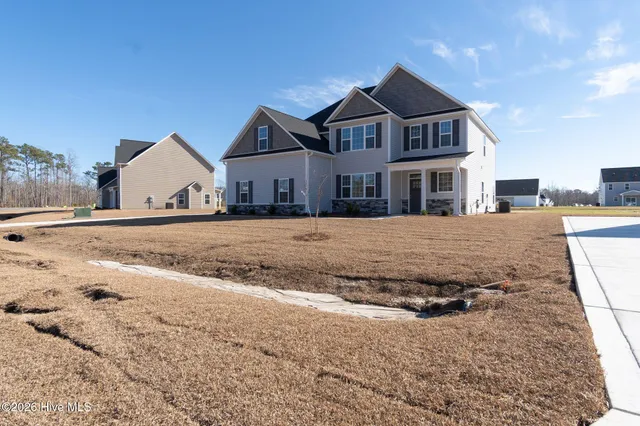 $467,000 | 2010 Yellowfin Drive, New Bern, NC 28562