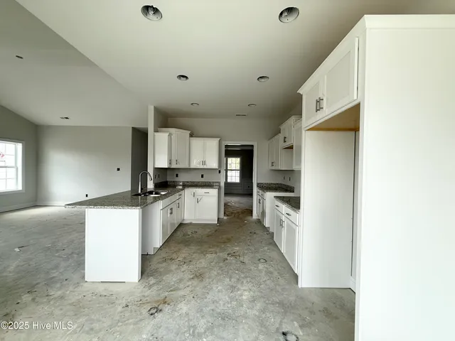 $467,000 | 2010 Yellowfin Drive, New Bern, NC 28562