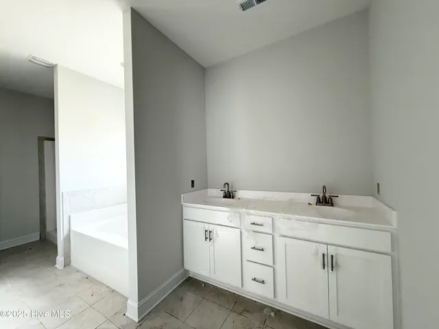 $467,000 | 2010 Yellowfin Drive, New Bern, NC 28562