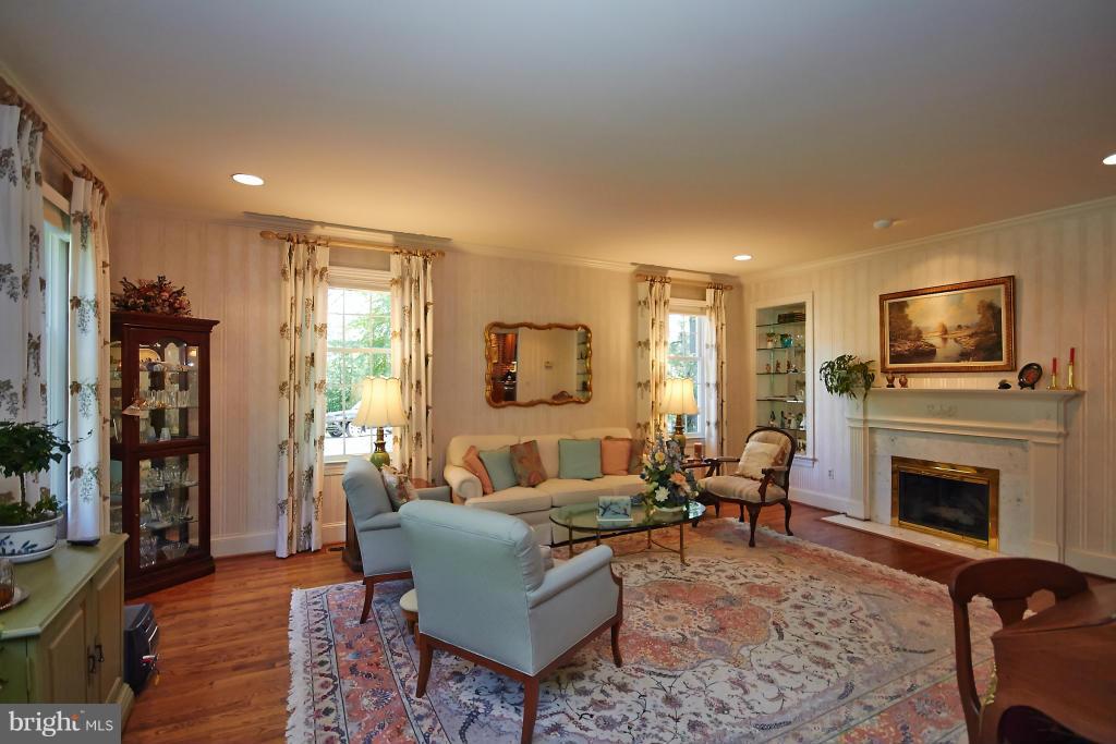 7285 Evans Mill Road McLean, VA 22101 - Photo 11 of 29 Interior (General)