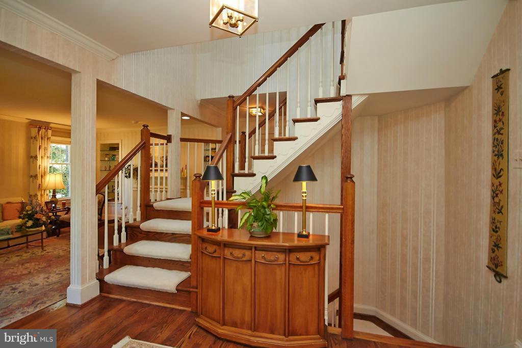 7285 Evans Mill Road McLean, VA 22101 - Photo 13 of 29 Interior (General)