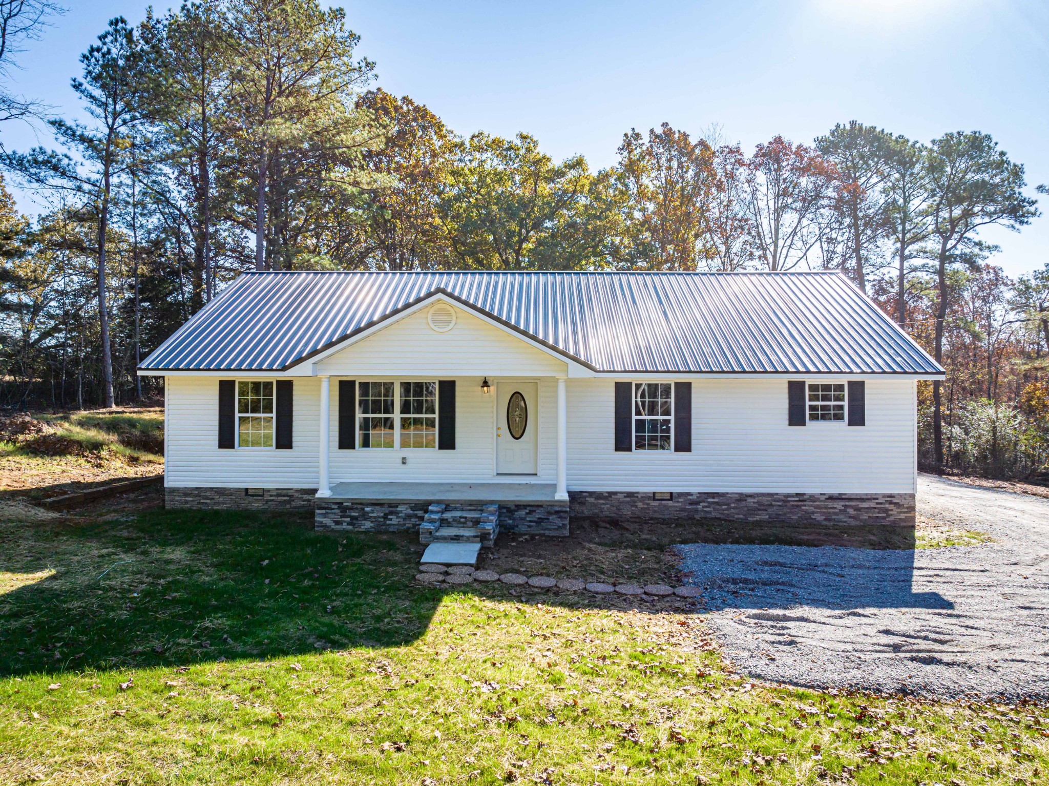 414 Davis Mill Road Parsons, TN 38363 - Photo 3 of 26 Gallery Image 3