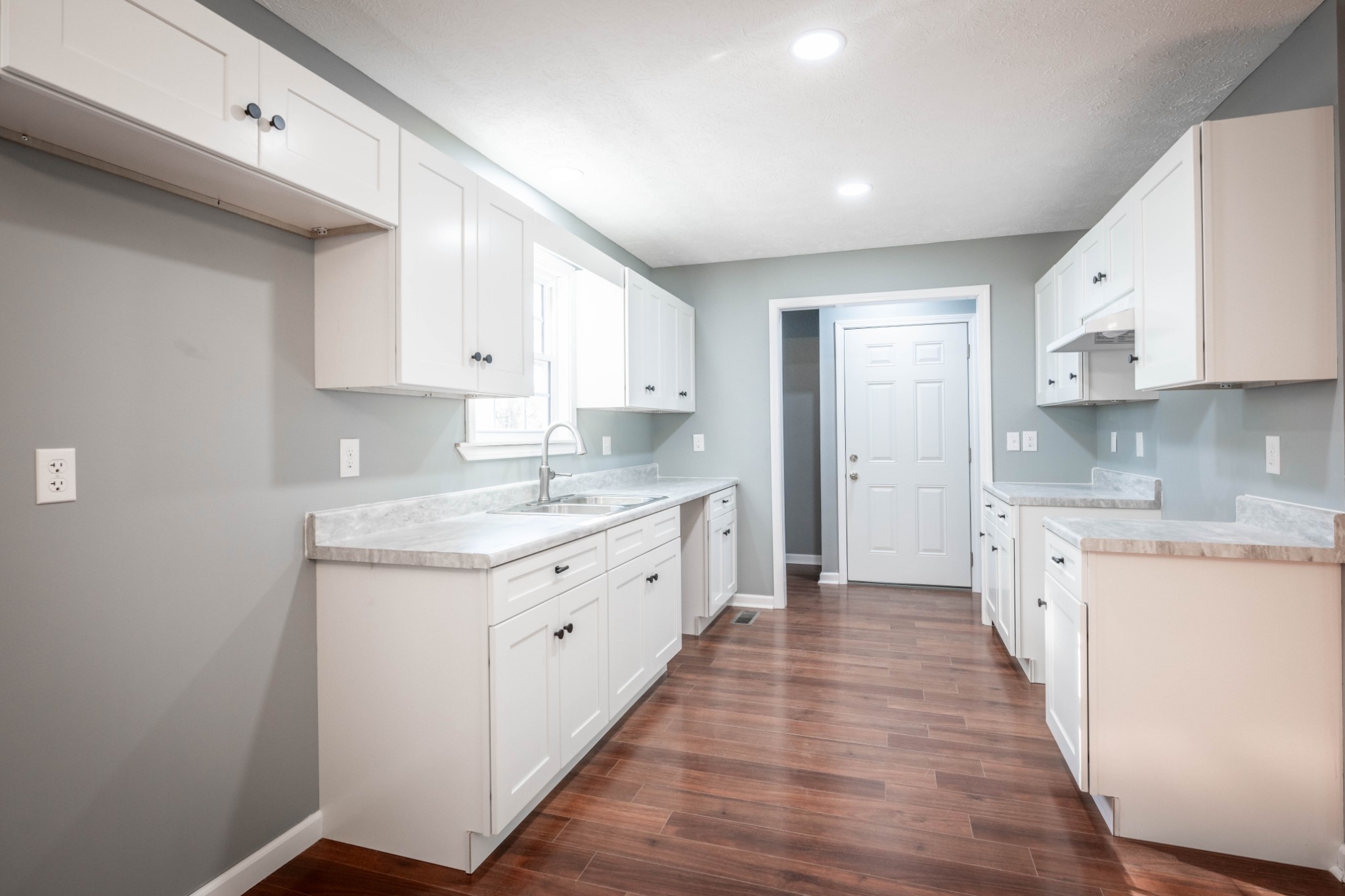 414 Davis Mill Road Parsons, TN 38363 - Photo 7 of 26 Gallery Image 7