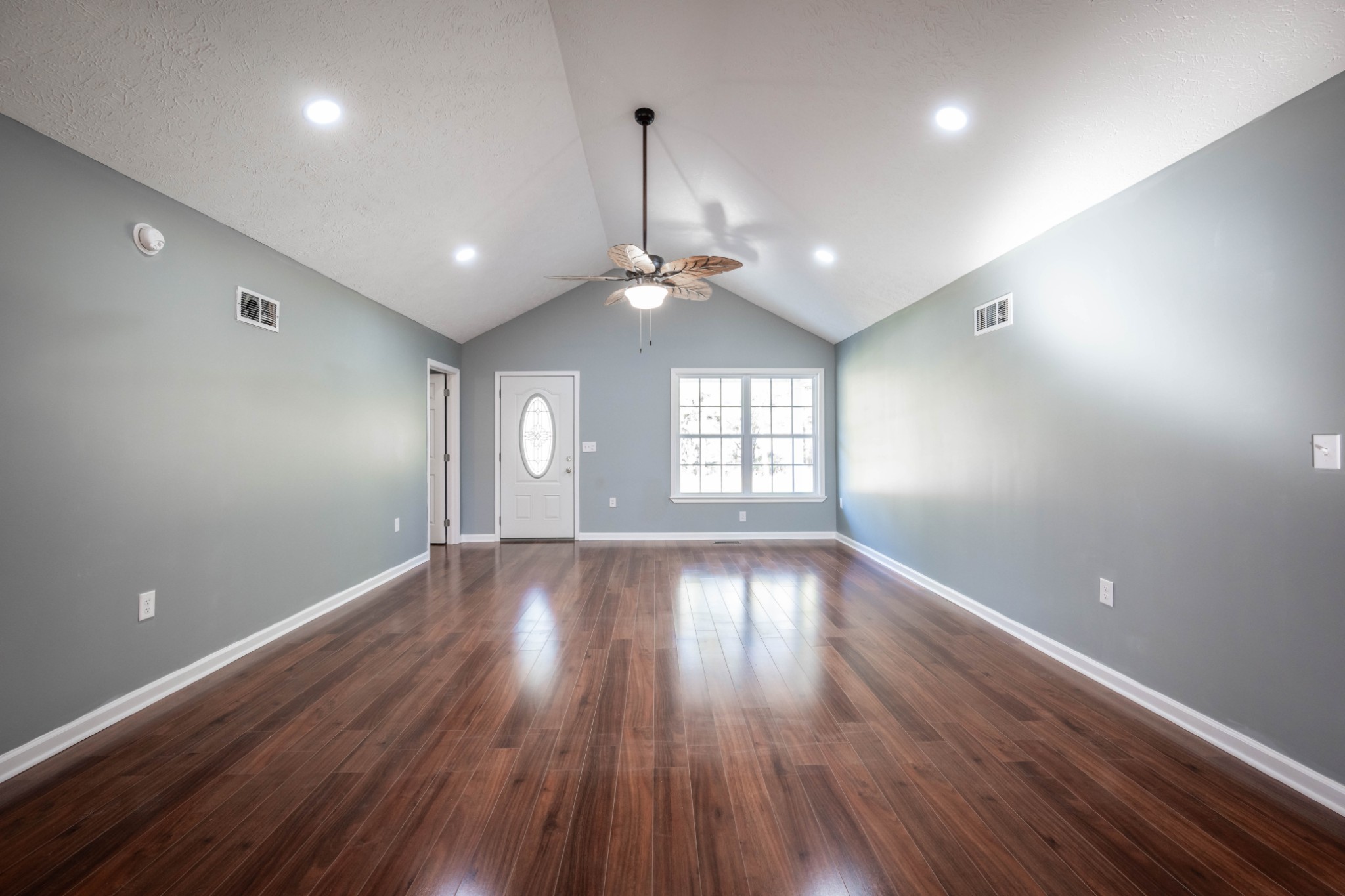 414 Davis Mill Road Parsons, TN 38363 - Photo 9 of 26 Gallery Image 9