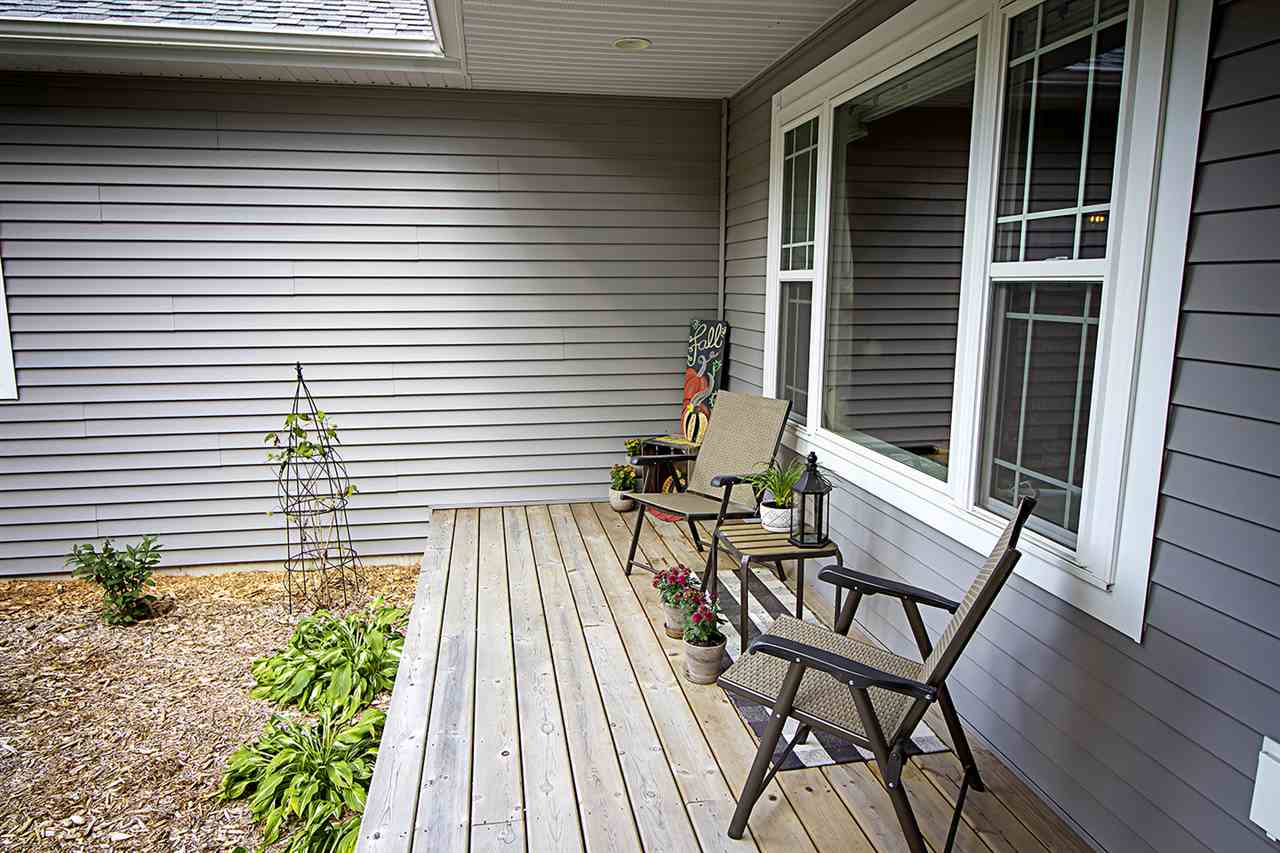 1648 Round Lake Road Interlochen, MI 49643 - Photo 6 of 33 1880300-5.JPG