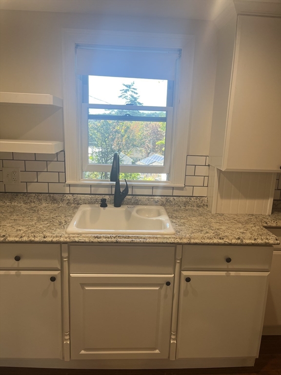 14 Marconi Road Worcester, MA 01606 - Photo 7 of 16